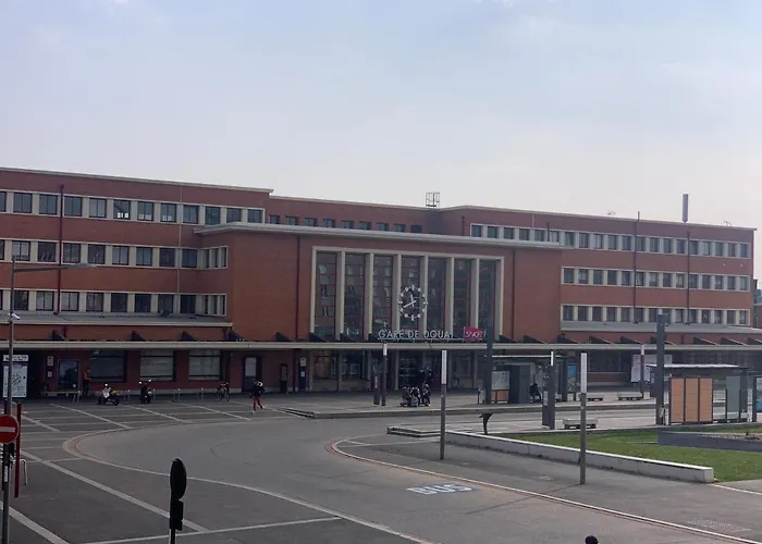 DOUAI 1 spacieux et joli appartement
