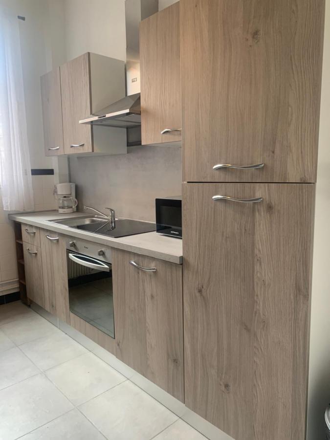 1 Spacieux Et Joli Apartment *